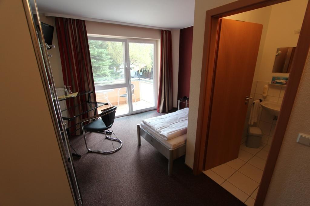 Hotel Landgasthof Zur Alten Scheune Zweibrücken Zimmer foto